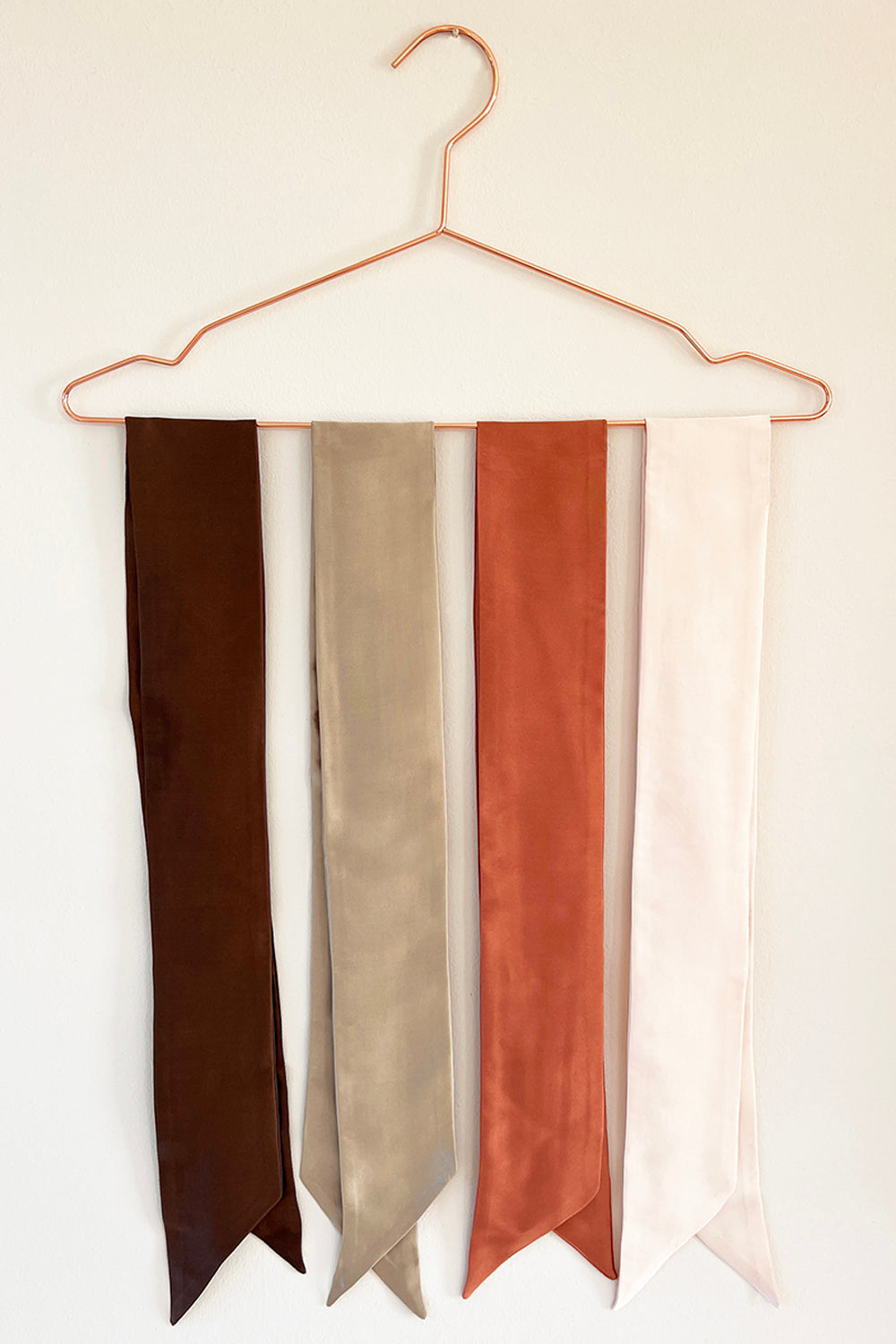 Unleash CPH Cocoa Silk Bow