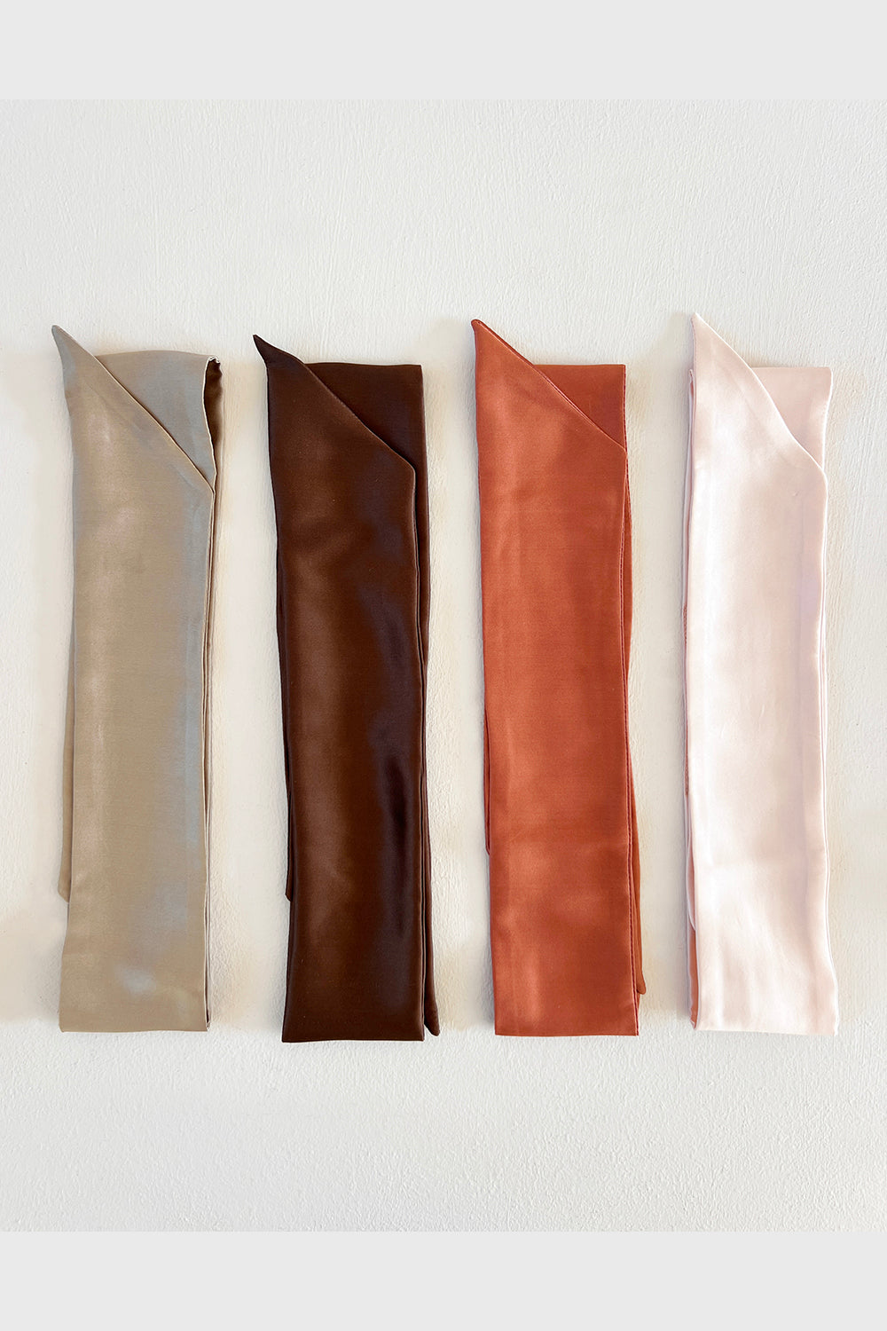 Unleash CPH Cocoa Silk Bow