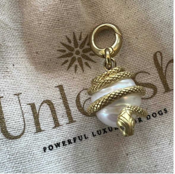 Unleash CPH Transformation Charm - Snake & Pearl